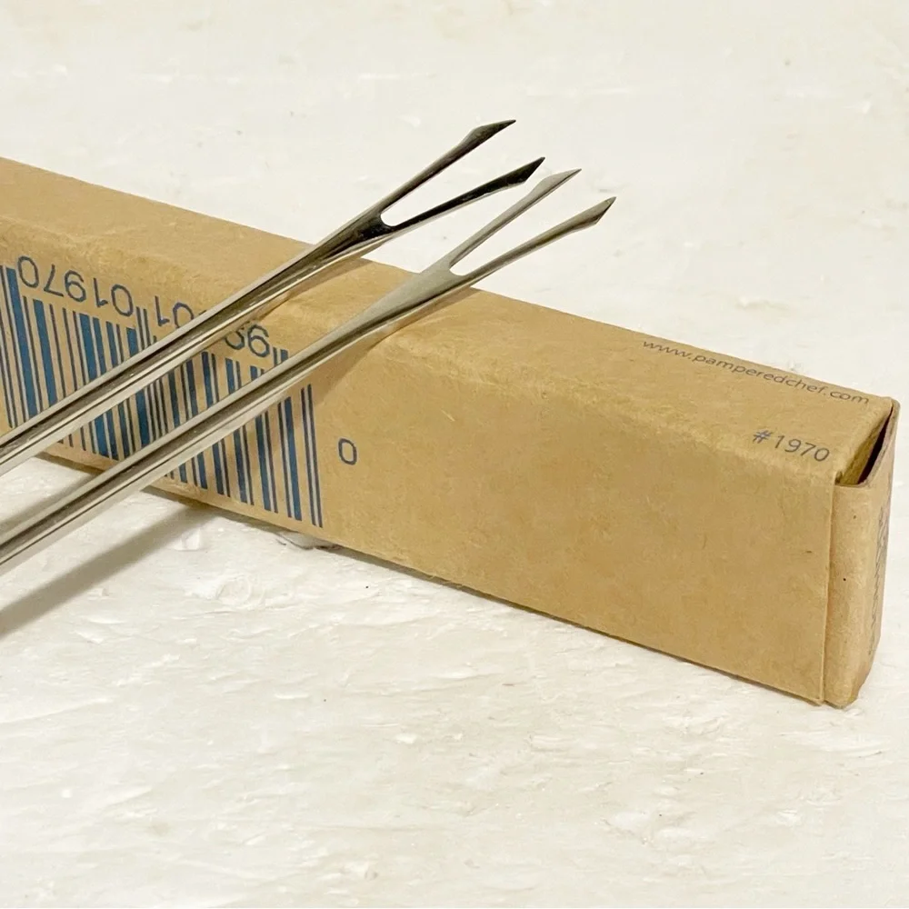 The Pampered Chef‎ Accessory Forks White Handles Cocktails Appetizer NEW Kitchen